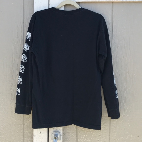 men’s OBEY black long sleeve t-shirt w/roses - Picture 2 of 5